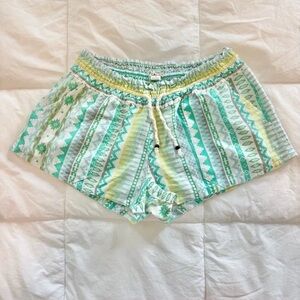 Lagaci Green and Yellow Patterned Athletic Shorts